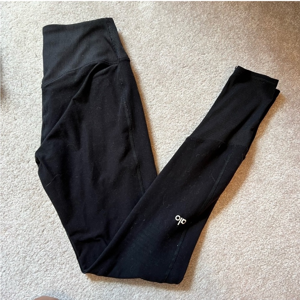 Size small alo soft leggings